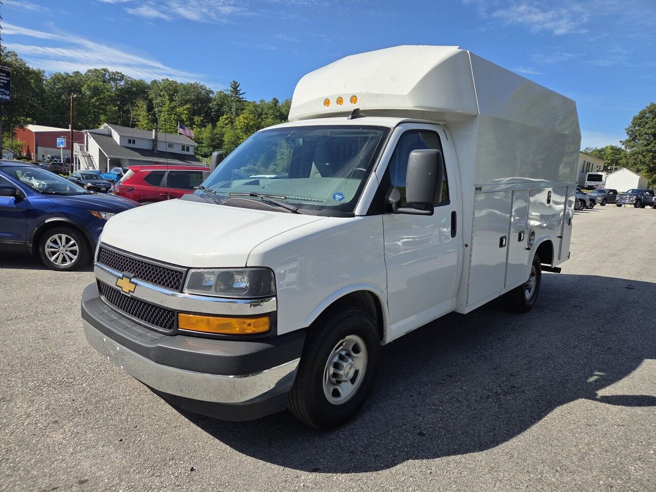 2023 Chevrolet Express Commercial Cutaway