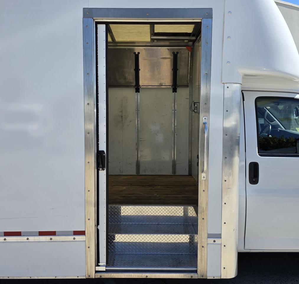2023 Chevrolet Express Commercial Cutaway 4500 16ft Box W/Shelf and Roll-Up Door Concord NC