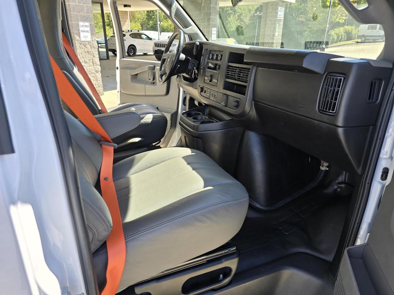 2023 Chevrolet Express Commercial Cutaway 4500 16ft Box W/Shelf and Roll-Up Door Concord NC
