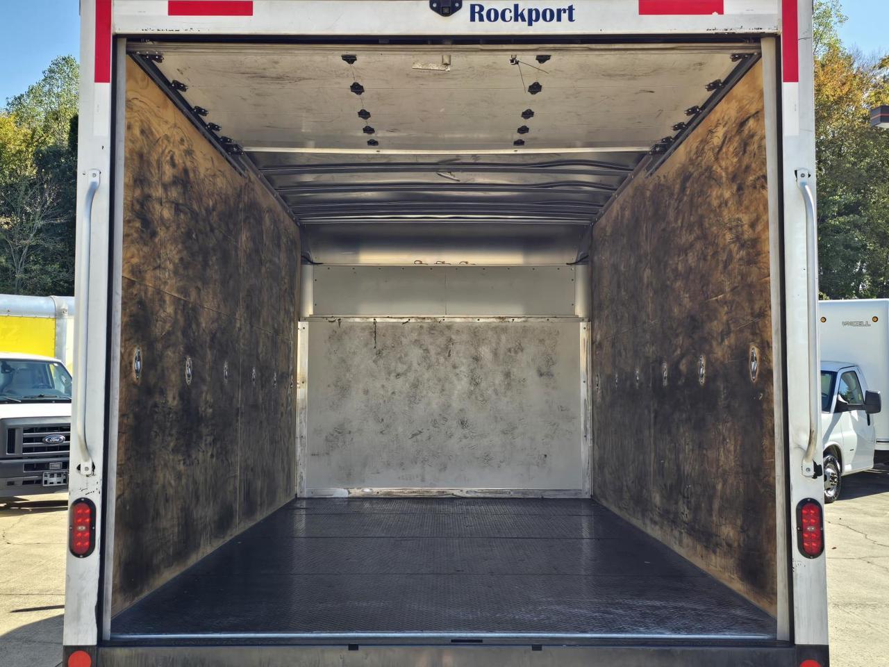 2023 Chevrolet Express Commercial Cutaway 4500 DRW 16ft Box W/Roll-Up Door Concord NC