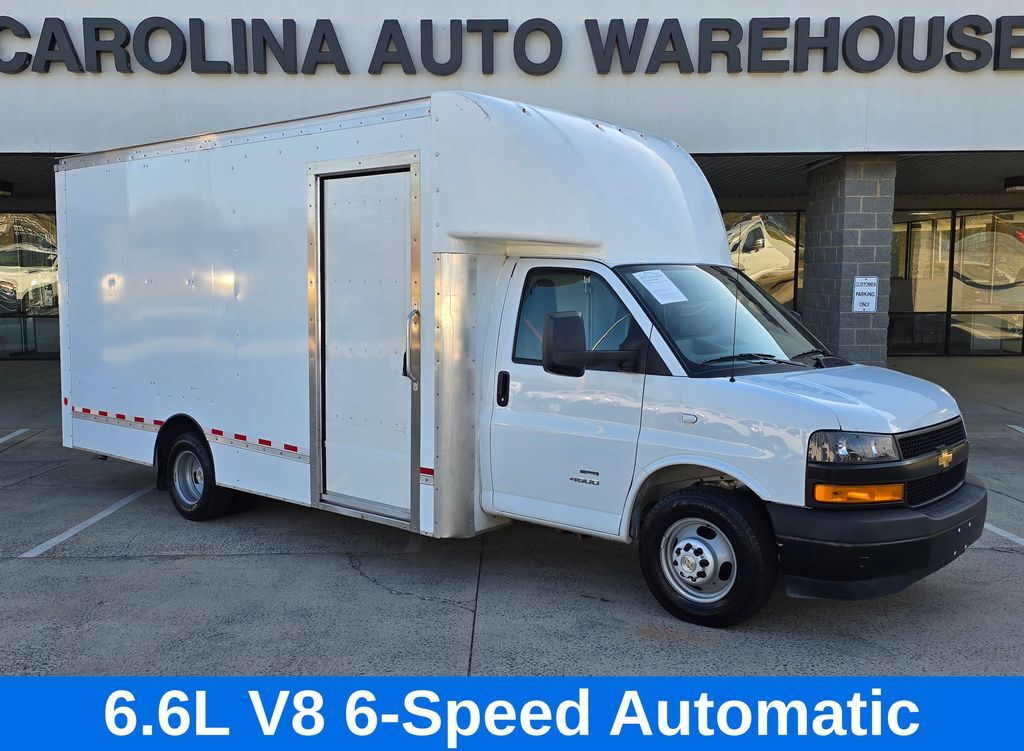 2023 Chevrolet Express Cutaway 4500 Series Concord NC