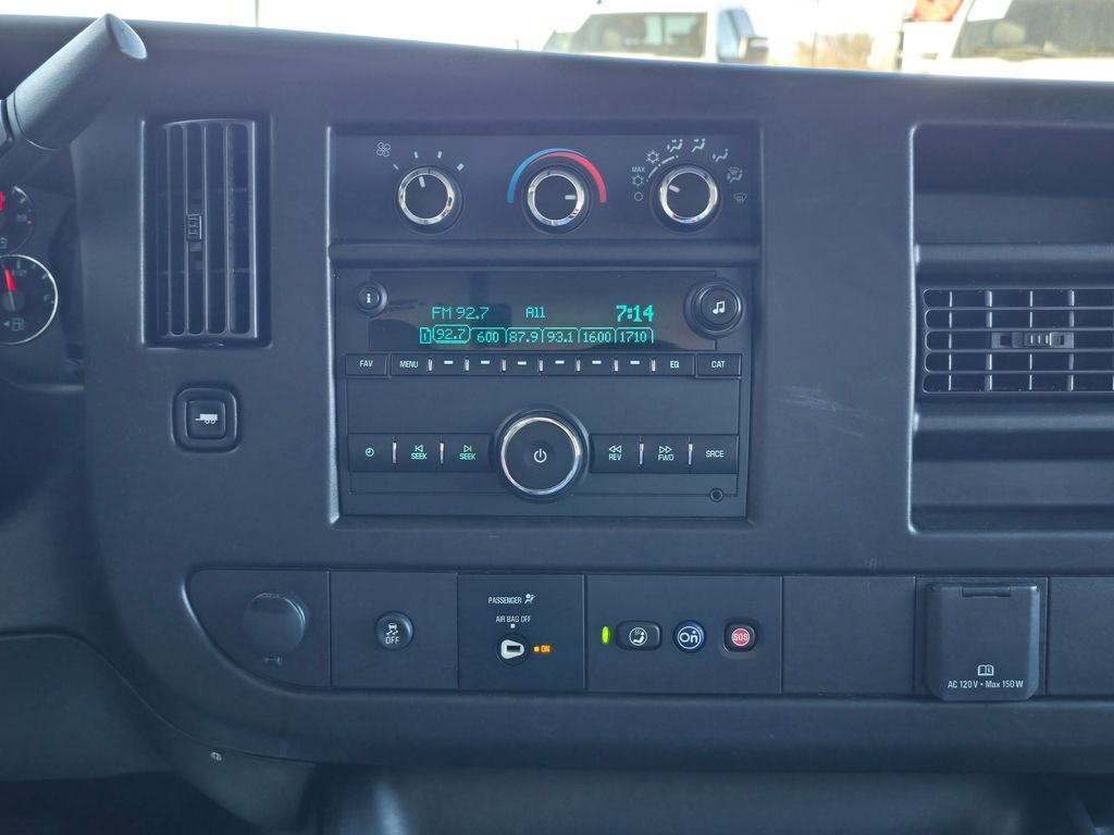 2023 Chevrolet Express Cutaway 4500 Series Concord NC