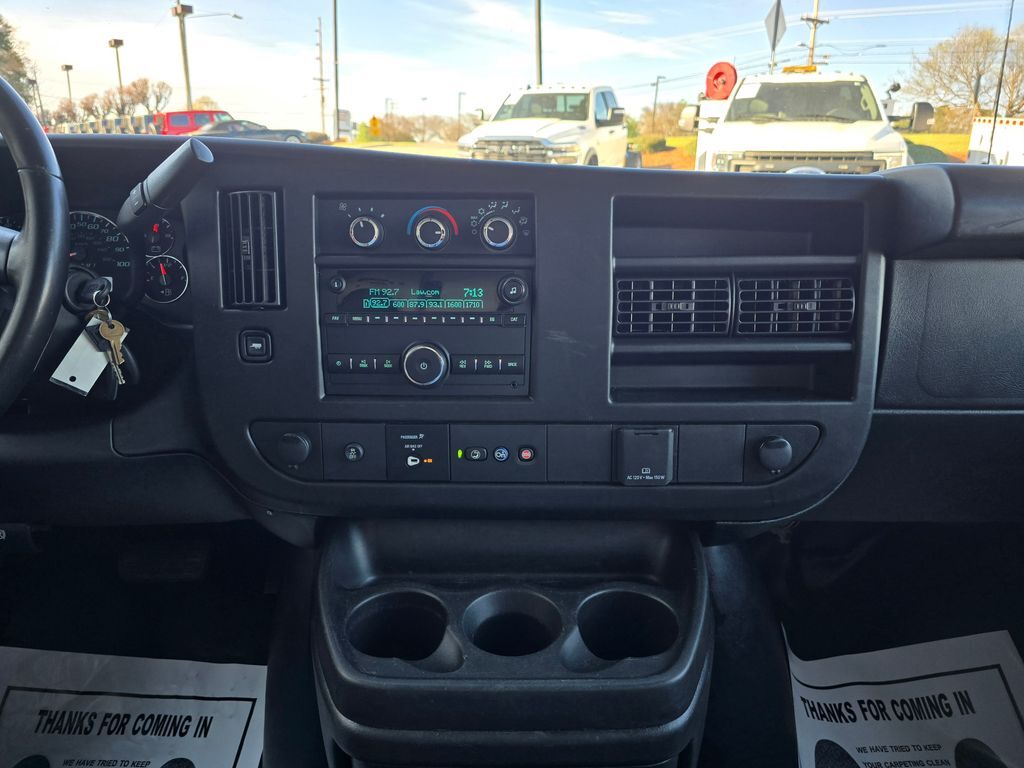 2023 Chevrolet Express Cutaway 4500 Series Concord NC