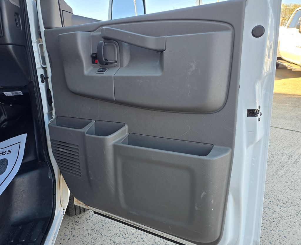 2023 Chevrolet Express Cutaway 4500 Series Concord NC