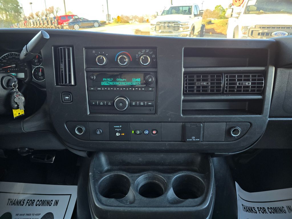 2023 Chevrolet Express Cutaway 4500 Series Concord NC