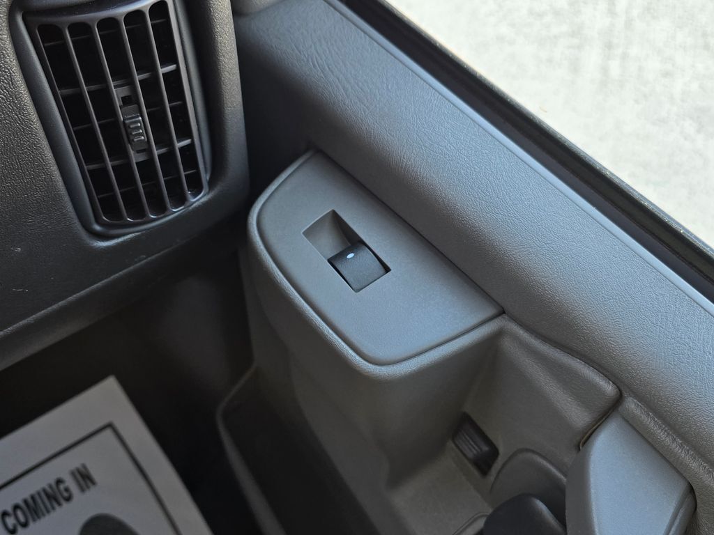 2023 Chevrolet Express Cutaway 4500 Series Concord NC