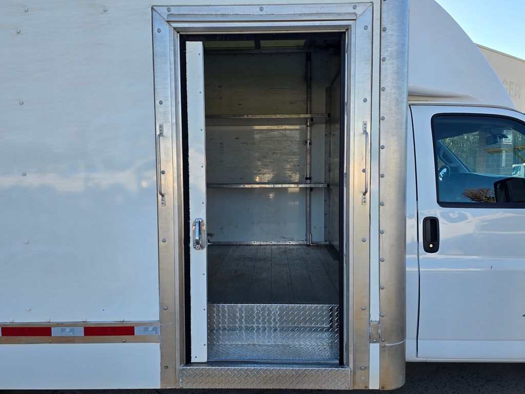 2023 Chevrolet Express Cutaway 4500 Series Concord NC