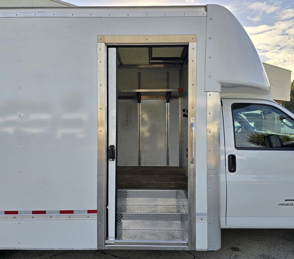 2023 Chevrolet Express Cutaway 4500 Series Concord NC