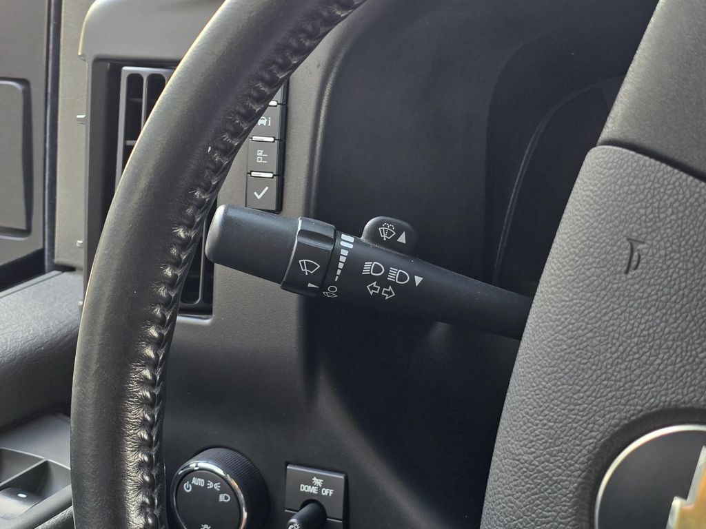 2023 Chevrolet Express Cutaway 4500 Series Concord NC