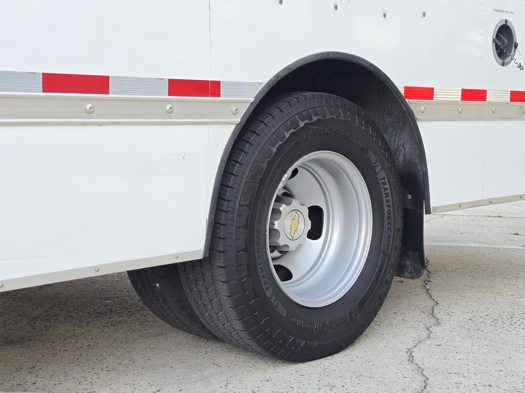 2023 Chevrolet Express Cutaway 4500 Series Concord NC