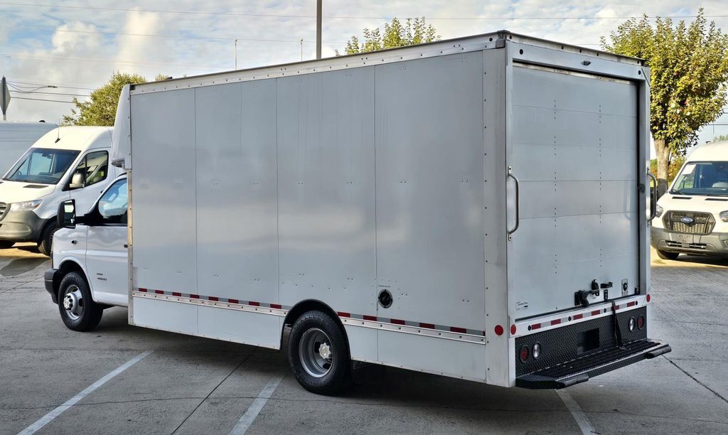 2023 Chevrolet Express Cutaway 4500 Series Concord NC