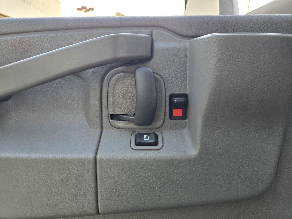 2023 Chevrolet Express Cutaway 4500 Series Concord NC