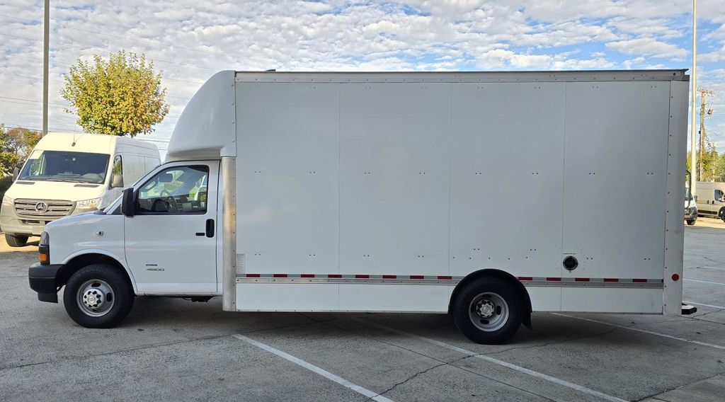 2023 Chevrolet Express Cutaway 4500 Series Concord NC