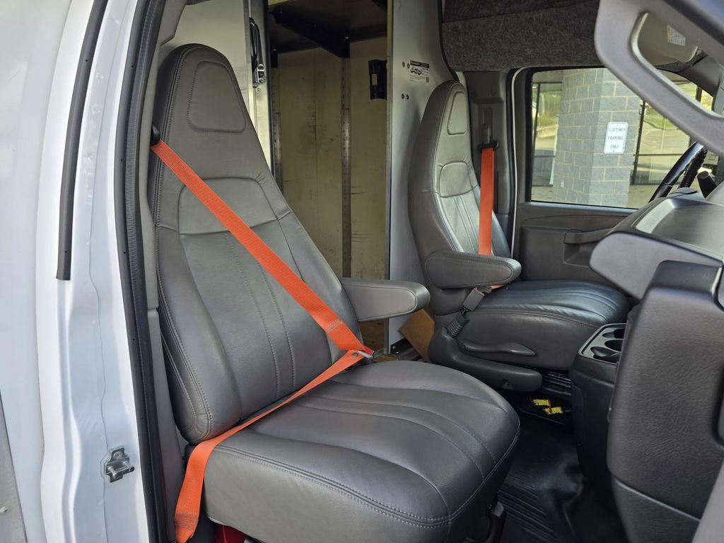 2023 Chevrolet Express Cutaway 4500 Series Concord NC