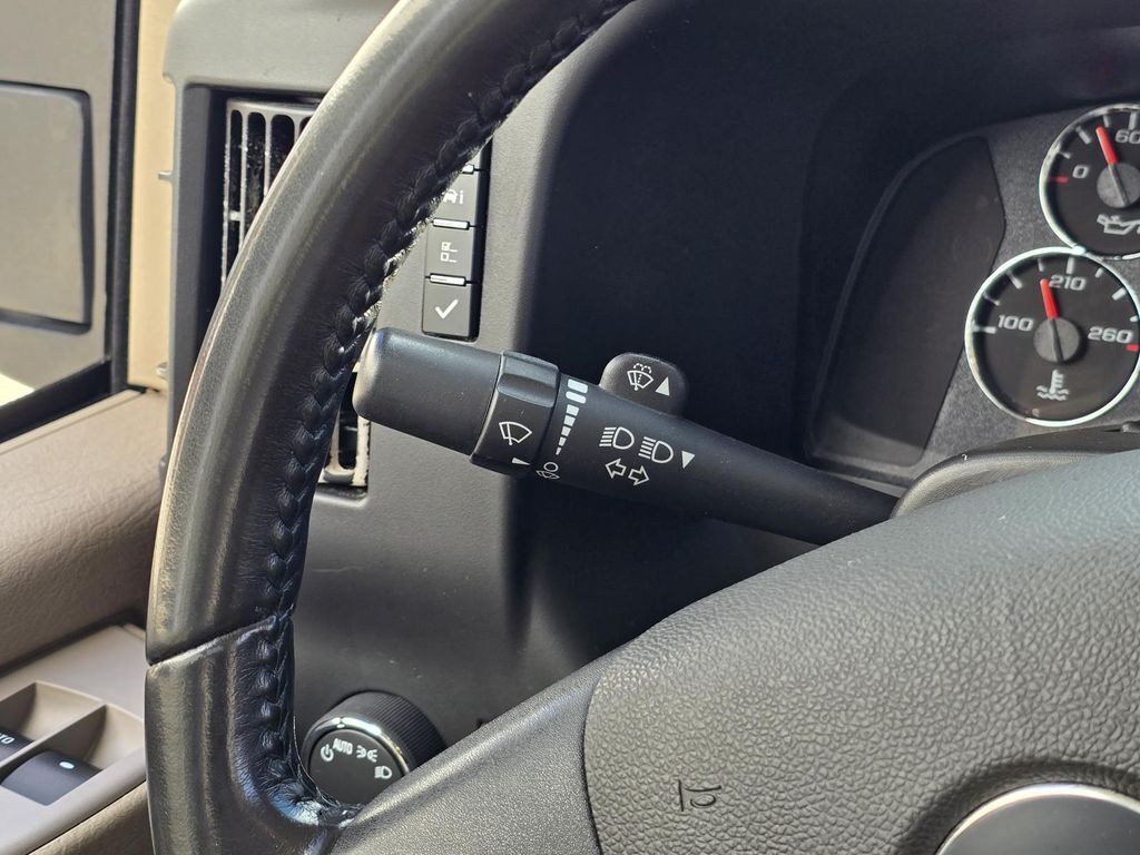 2023 Chevrolet Express Cutaway 4500 Series Concord NC