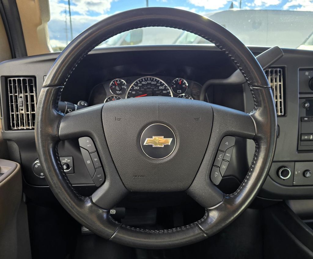 2023 Chevrolet Express Cutaway 4500 Series Concord NC