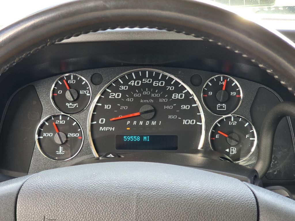 2023 Chevrolet Express Cutaway 4500 Series Concord NC