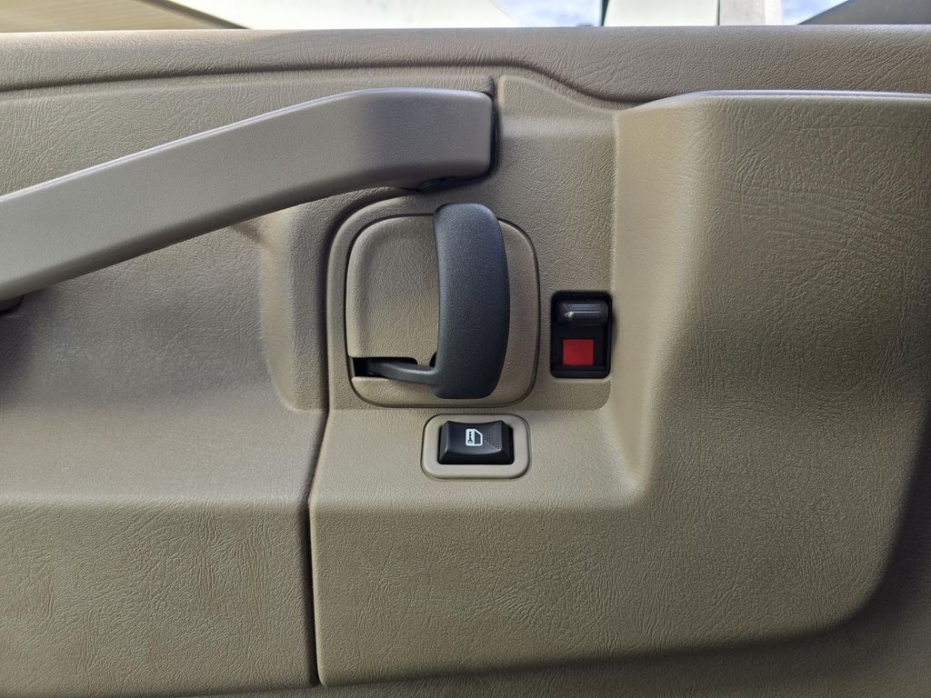 2023 Chevrolet Express Cutaway 4500 Series Concord NC