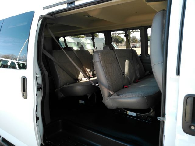 2023 Chevrolet Express Passenger RWD 3500 Extended Wheelbase LS Plano TX
