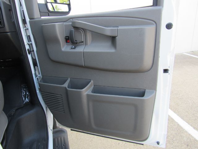 2023 Chevrolet Express Passenger RWD 3500 Extended Wheelbase LT Plano TX