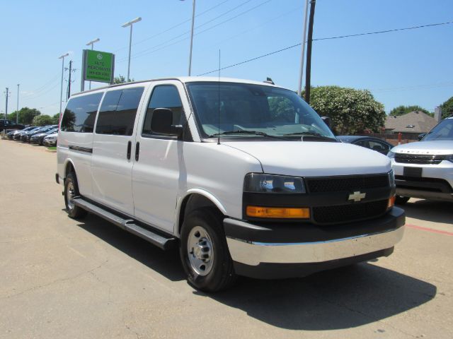 2023 Chevrolet Express Passenger RWD 3500 Extended Wheelbase LT Plano TX