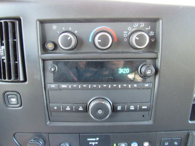 2023 Chevrolet Express Passenger RWD 3500 Extended Wheelbase LT Plano TX