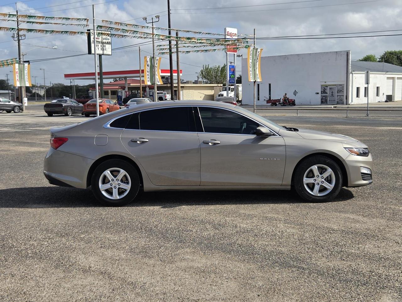 2023 Chevrolet Malibu 4dr Sdn 1LT