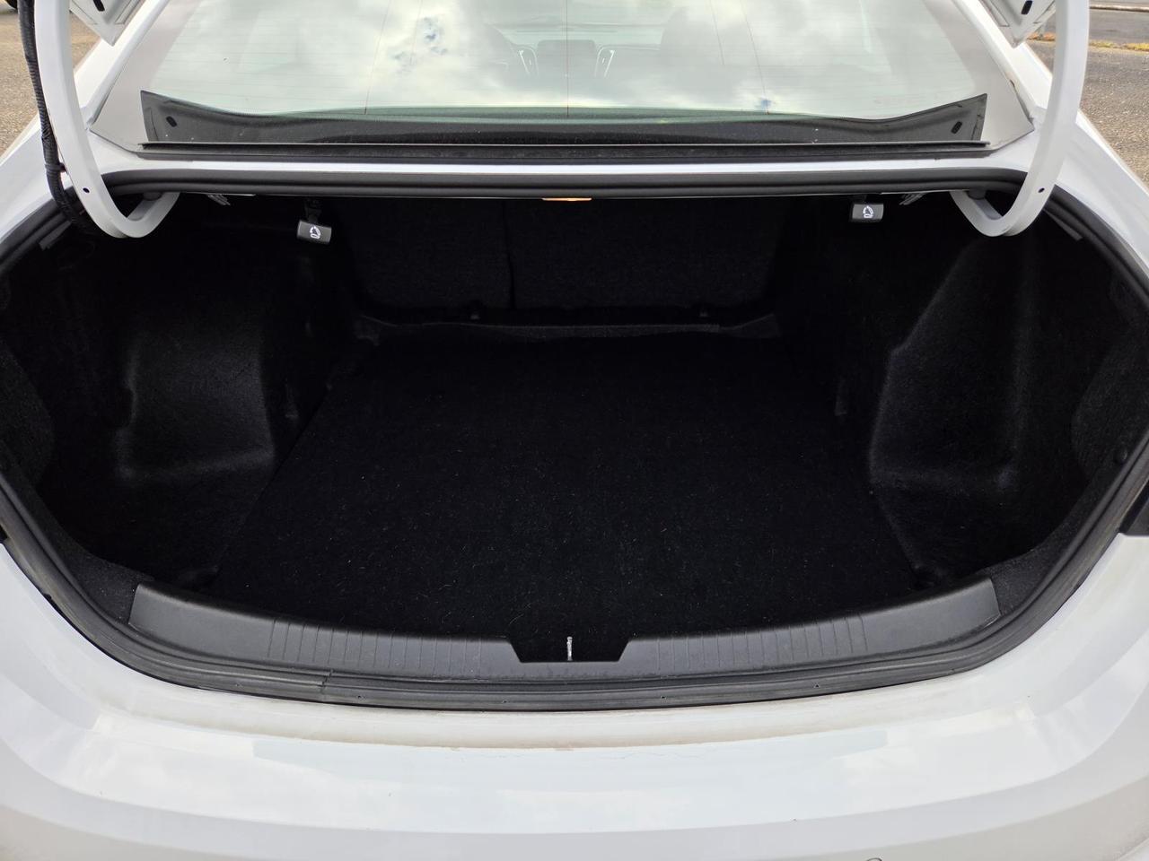 2023 Chevrolet Malibu 4dr Sdn LS w/1FL Beeville TX