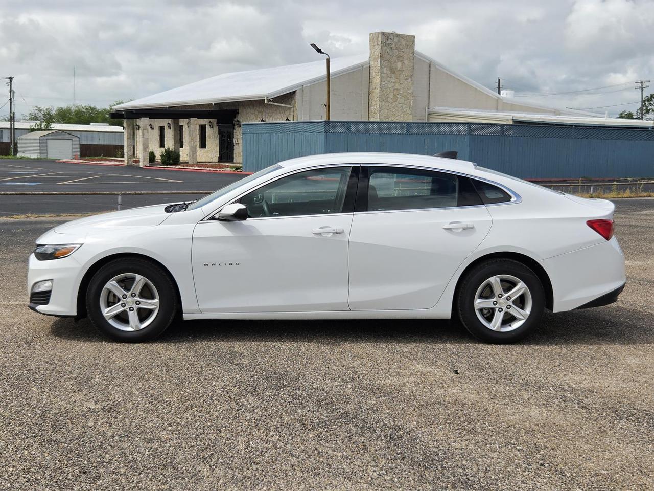 2023 Chevrolet Malibu 4dr Sdn LS w/1FL Beeville TX