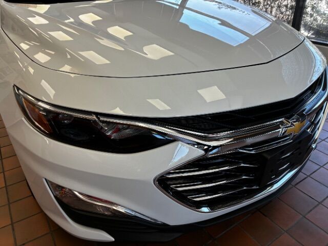 2023 Chevrolet Malibu FWD 1FL