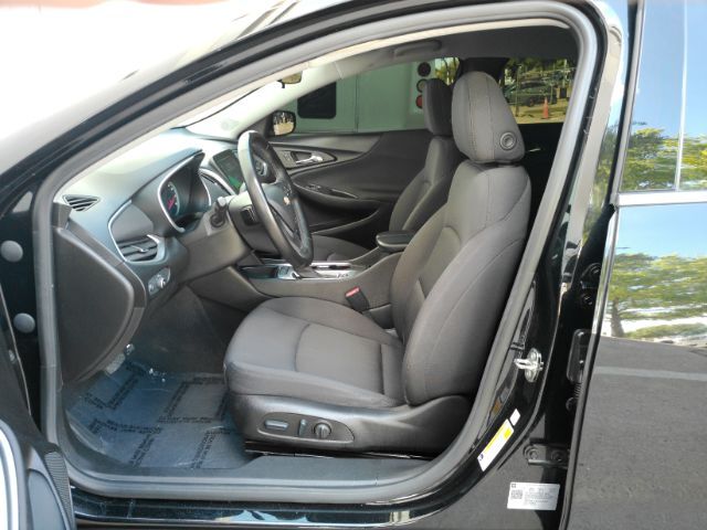 2023 Chevrolet Malibu FWD 1LT Plano TX