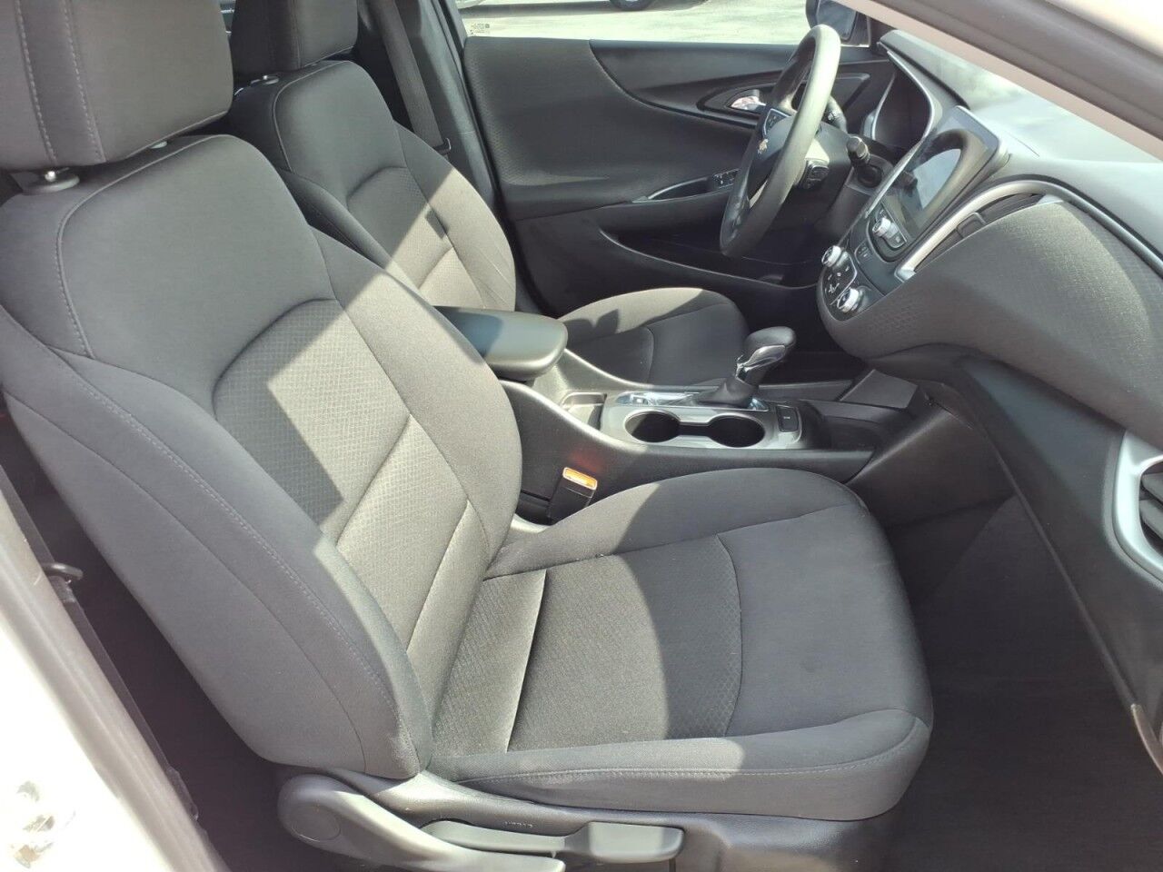 2023 Chevrolet Malibu LS