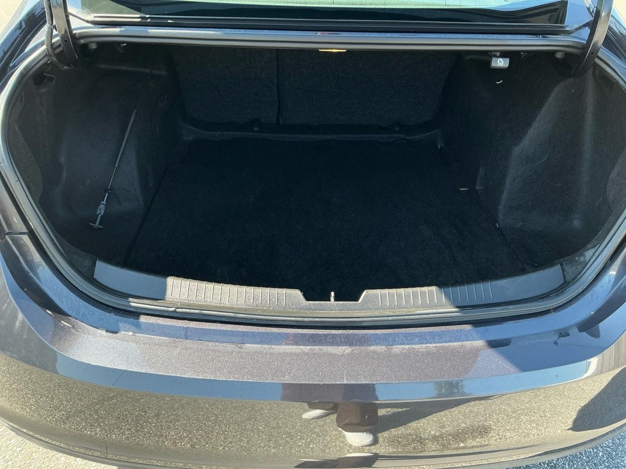 2023 Chevrolet Malibu LT , APPLE CARPLAY/ANDROID AUTO, BACKUP CAMERA, POWER MIRRORS, BLUETOOTH, WIFI, GREAT GAS MILEAGE, COME AND TEST DRIVE TODAY, CLEAN CARFAX! Norfolk VA