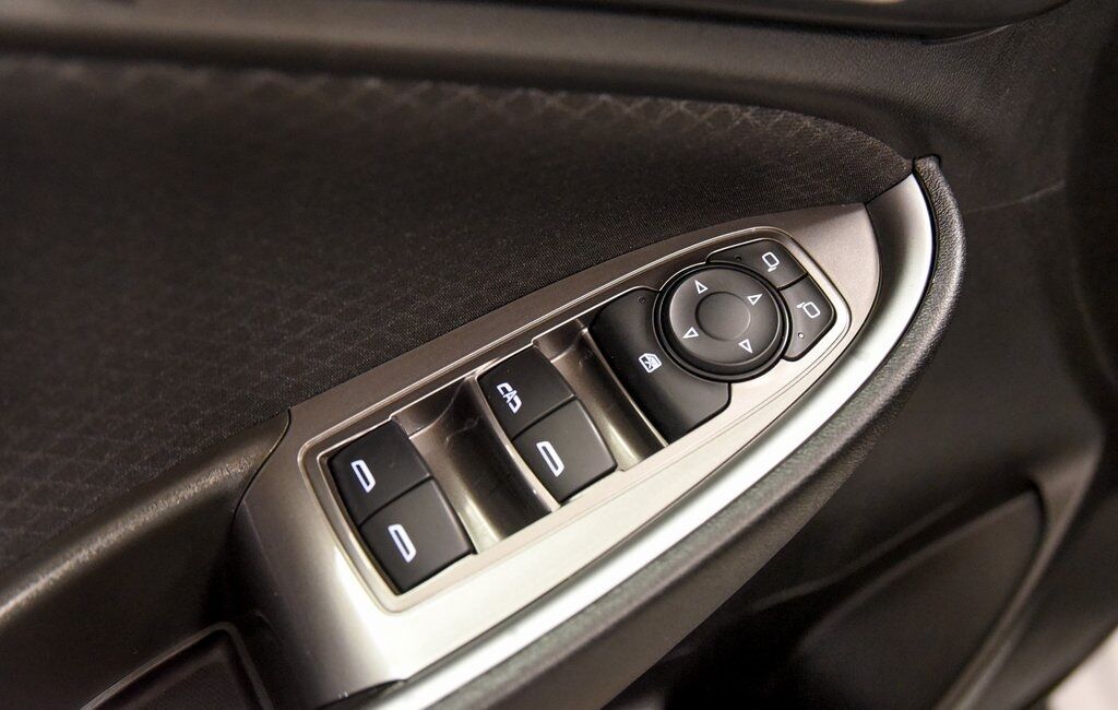 2023 Chevrolet Malibu LT Akron