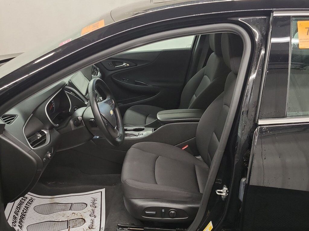 2023 Chevrolet Malibu LT Akron