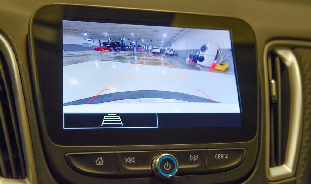 2023 Chevrolet Malibu LT Akron