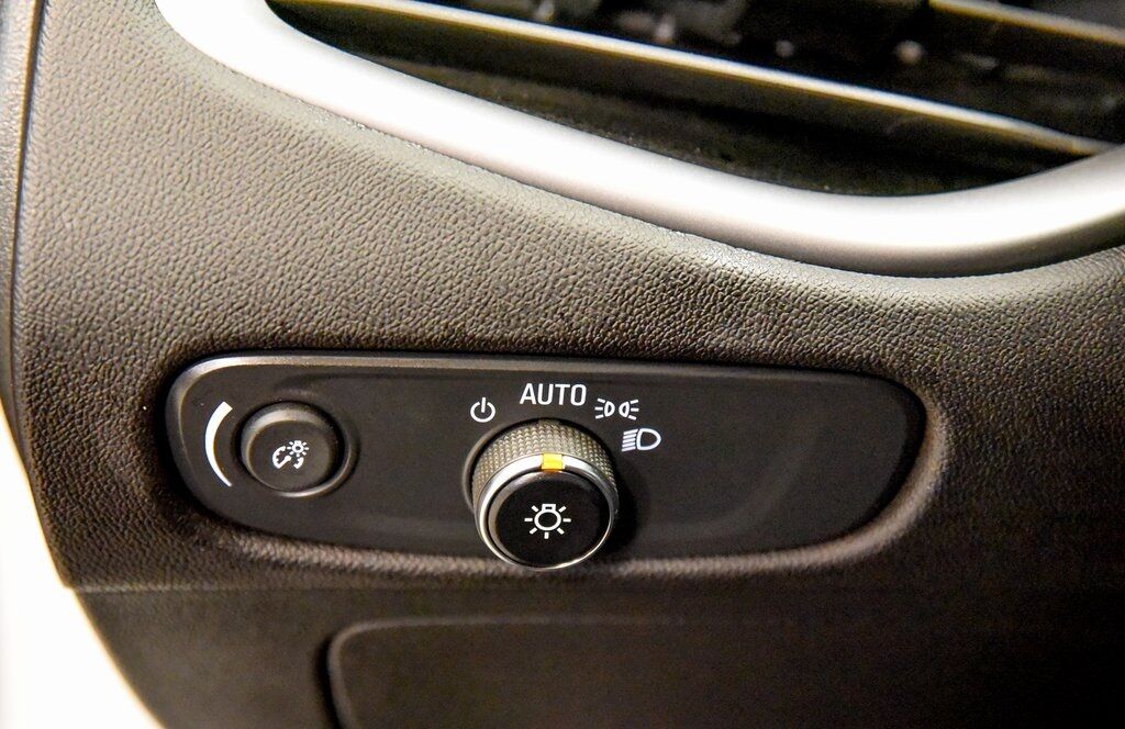 2023 Chevrolet Malibu LT Akron