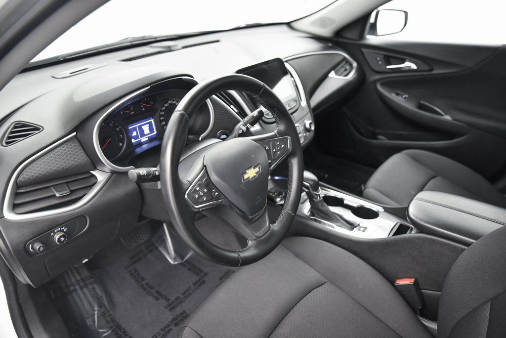 2023 Chevrolet Malibu LT Akron OH