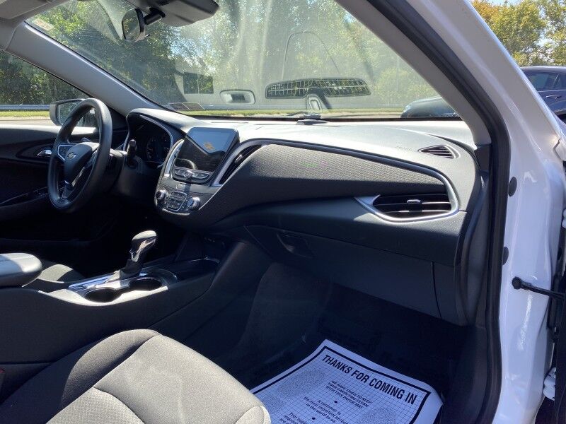 2023 Chevrolet Malibu LT Bristol  PA