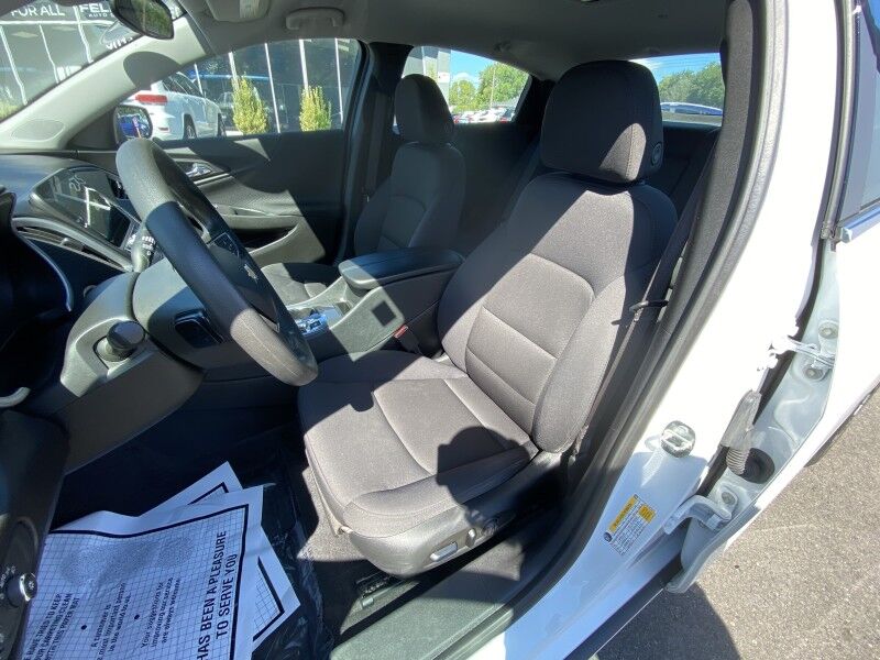 2023 Chevrolet Malibu LT Bristol  PA