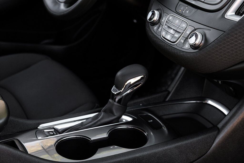 2023 Chevrolet Malibu LT Carrollton TX