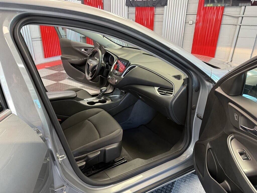 2023 Chevrolet Malibu LT Royal Oak MI