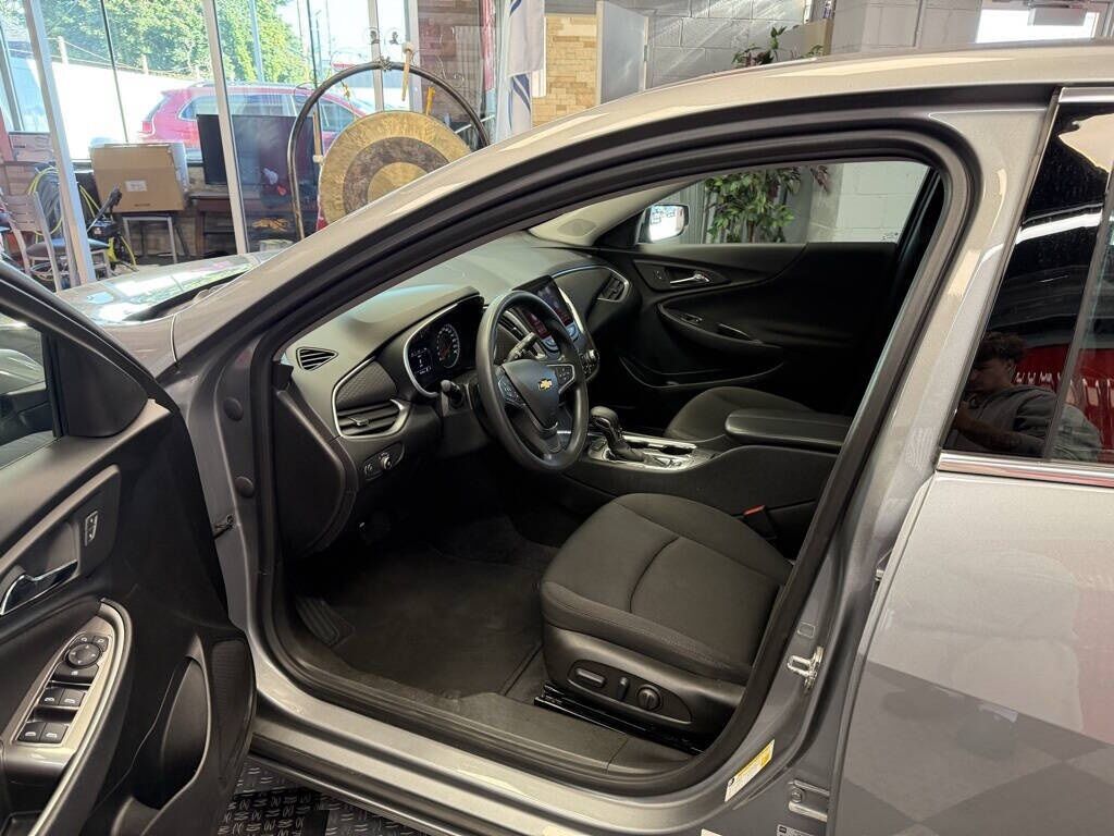 2023 Chevrolet Malibu LT Royal Oak MI