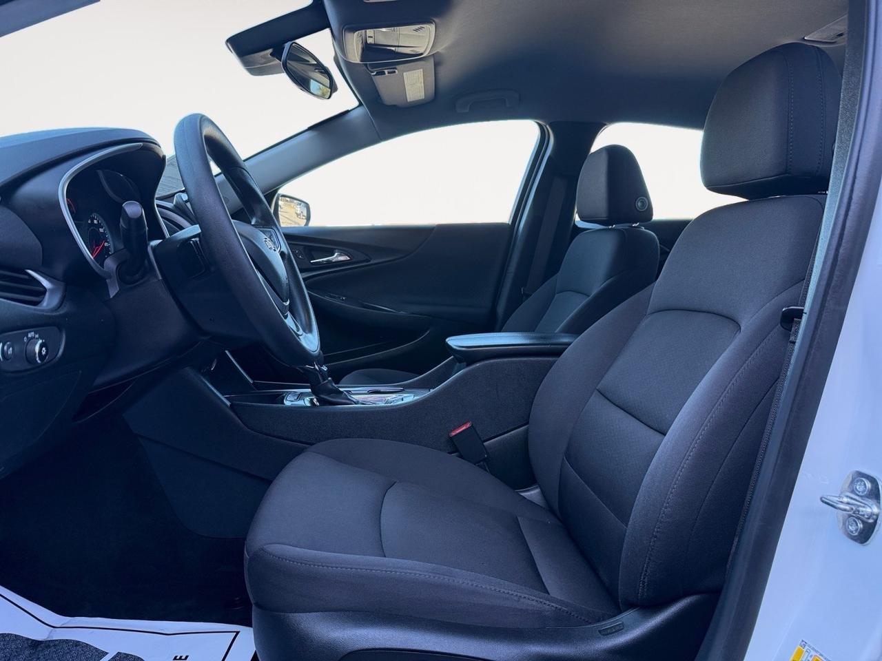 2023 Chevrolet Malibu LT, HEATED SEATS, BACKUP CAMERA, WIFI, APPLE CARPLAY/ANDROID AUTO, POWER MIRRORS, BLUETOOTH, NAVIGATION, ONLY 1 OWNER, CLEAN CARFAX, COME AND TEST DRIVE THIS CHEVY MALIBU TODAY!