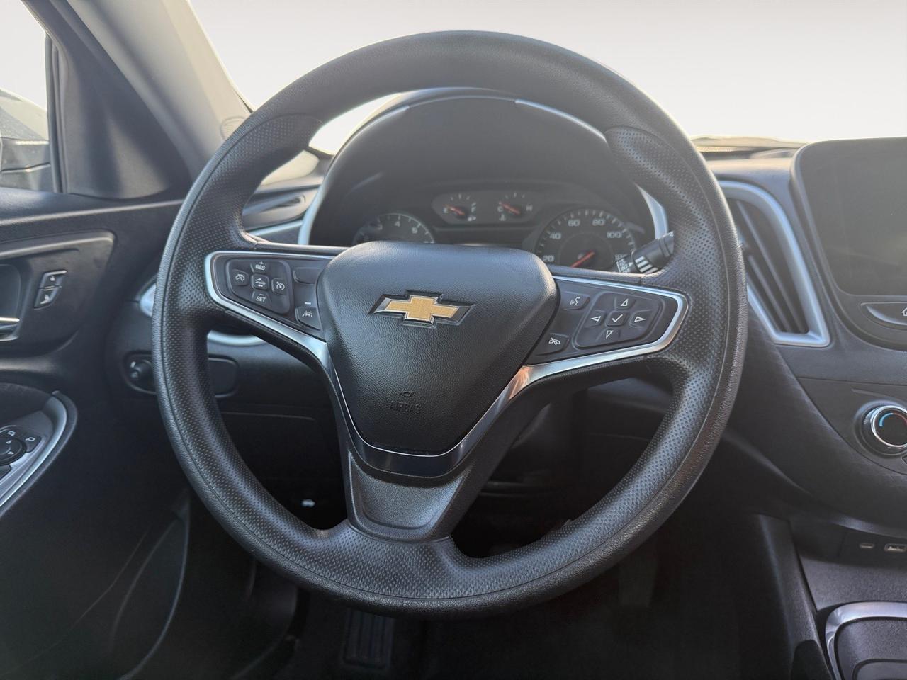 2023 Chevrolet Malibu LT, HEATED SEATS, BLUETOOTH, APPLE CARPLAY/ANDROID AUTO, REMOTE START, POWER MIRRORS, HEATED MIRRORS, BACKUP CAMERA, ONLY 1 OWNER, COME AND TEST DRIVE THIS MALIBU TODAY! Norfolk VA