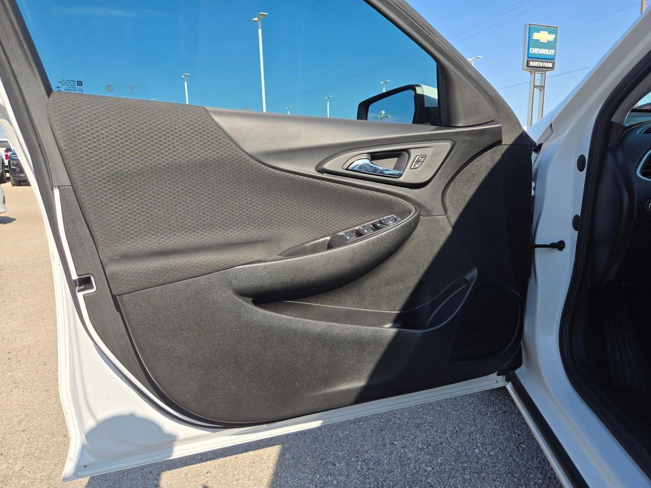 2023 Chevrolet Malibu LT Castroville TX