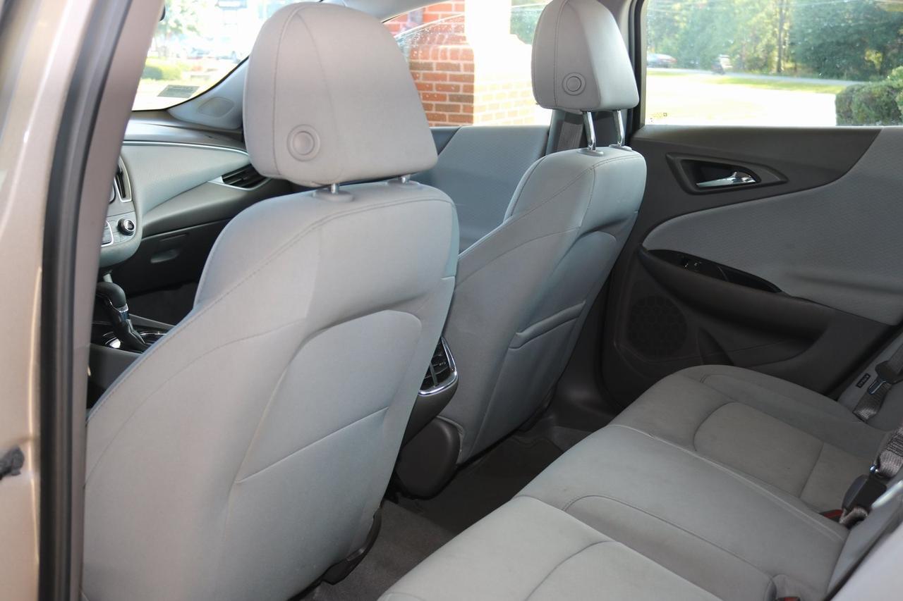 2023 Chevrolet Malibu LT Fredericksburg VA