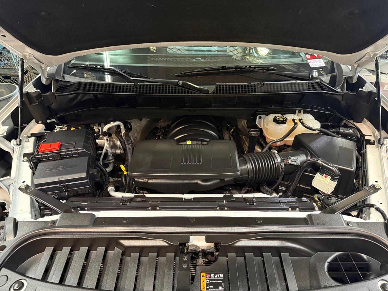 2023 Chevrolet SILVERADO 1500 Crew Cab 4x4 LT Salt Lake City UT