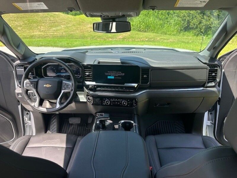 2023 Chevrolet SILVERADO 1500 LTZ DURAMAX TURBO DIESEL LOW MILES LEATHER TEXAS EDITION LIKE NEW FREE SHIPPING IN FLORIDA Sarasota FL