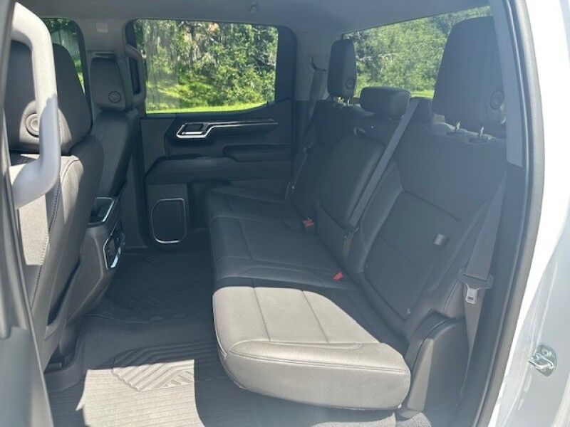 2023 Chevrolet SILVERADO 1500 LTZ DURAMAX TURBO DIESEL LOW MILES LEATHER TEXAS EDITION LIKE NEW FREE SHIPPING IN FLORIDA Sarasota FL